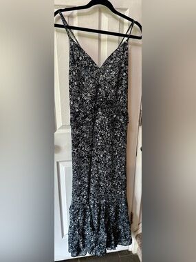 Shoulder Floral Slip Maxi Dress with Ruffles l Black & White